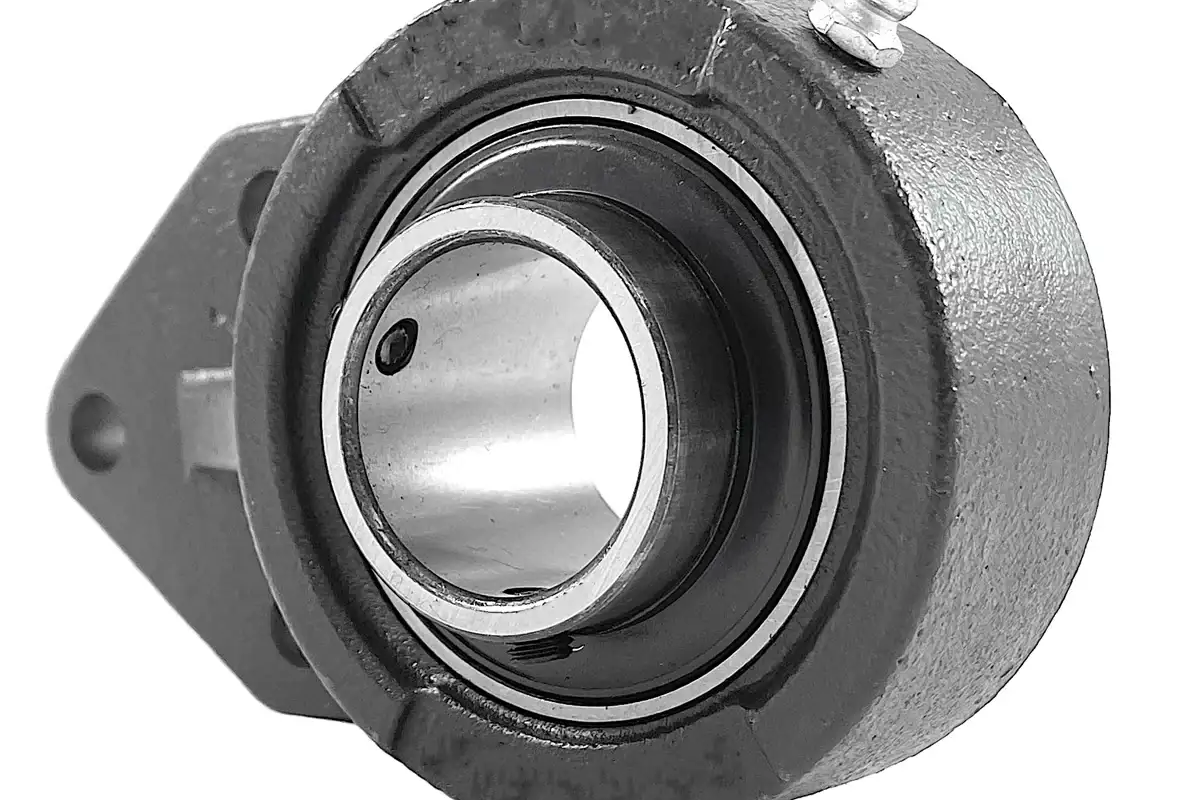 UCFBS203 Bearing | 17mm 3-Bolt Flange Bearing