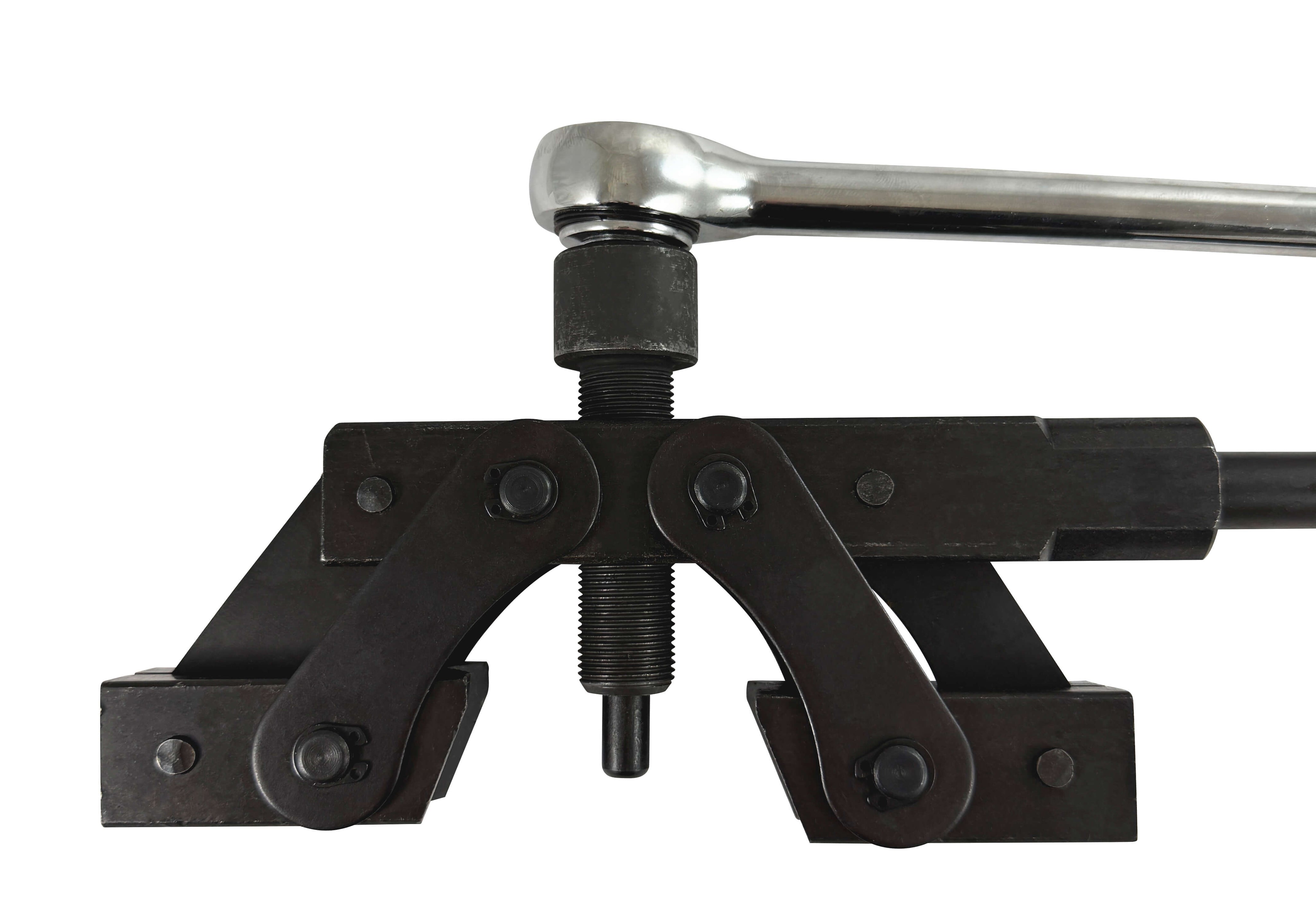 CB3_Chain_Breaker_6.jpg